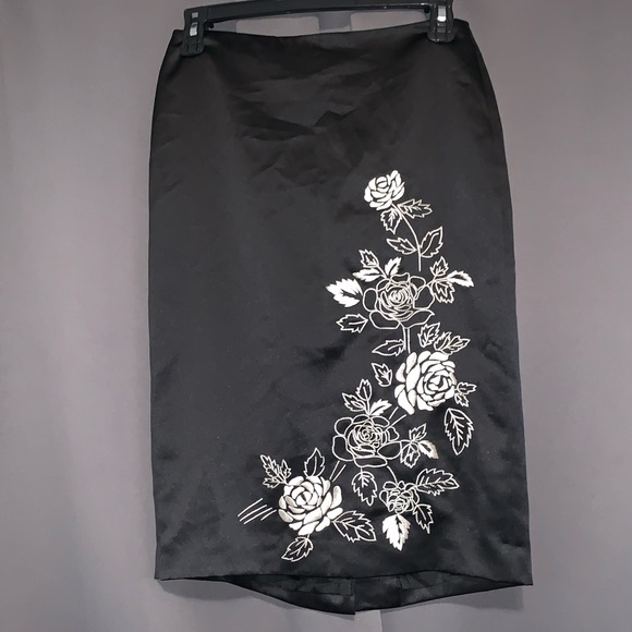 Ann Taylor Loft Pencil Skirt - Picture 1 of 5